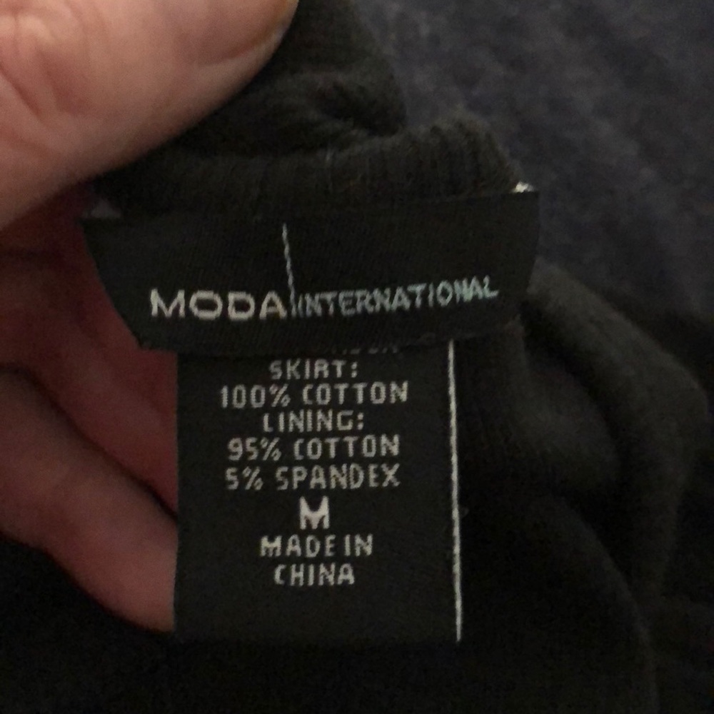 Black & Lace Sundress - Picture 5 of 6